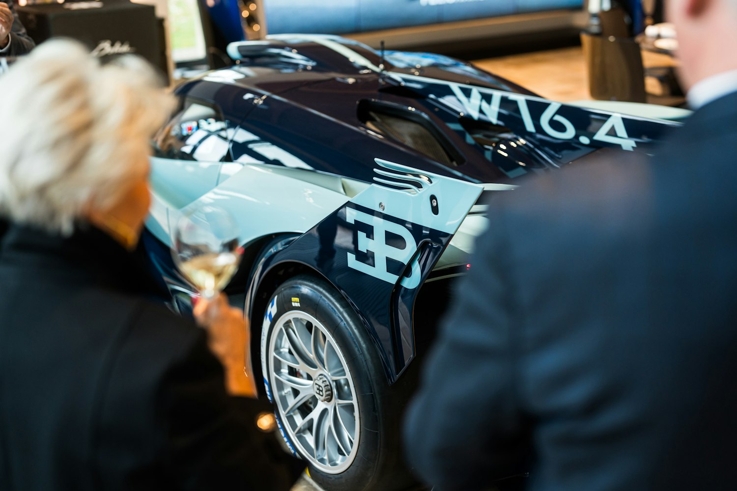 17 2511 BUGATTI-Last-Bolide